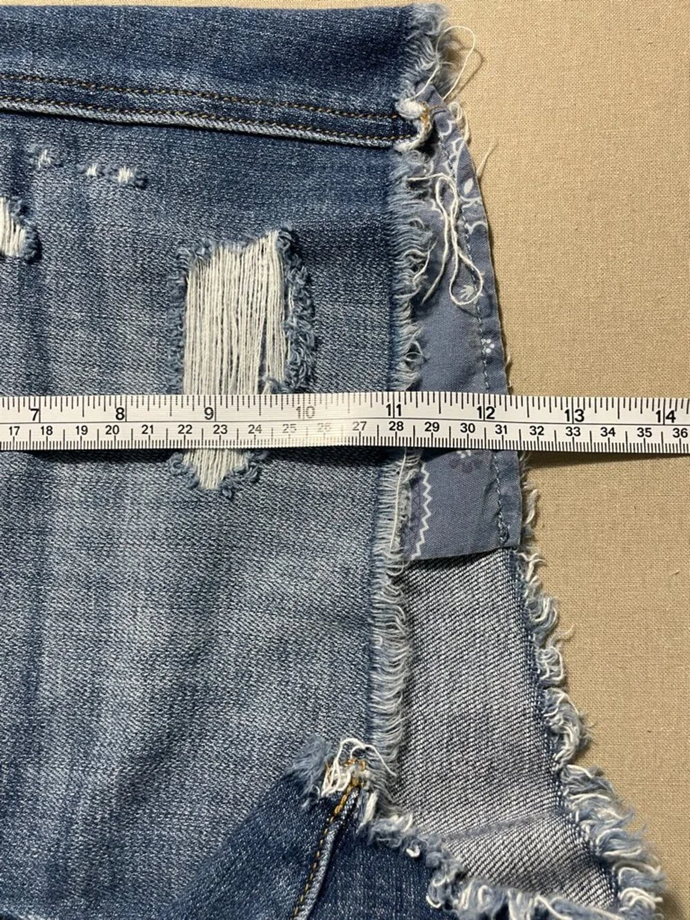 Aerie Denim Shorts - M